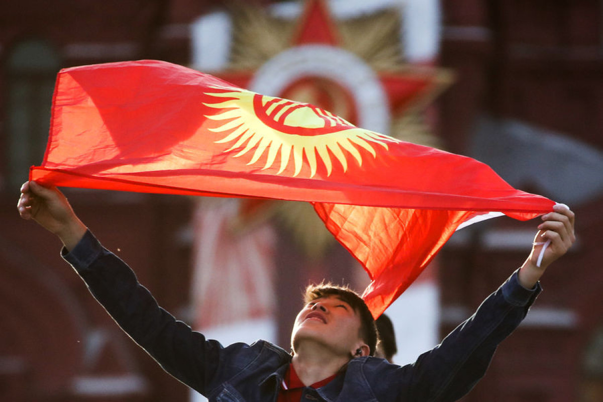 Киргизы отказываются от русского языка