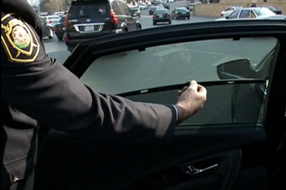 В Азербайджане утвержден порядок тонировки стекол транспортных средств