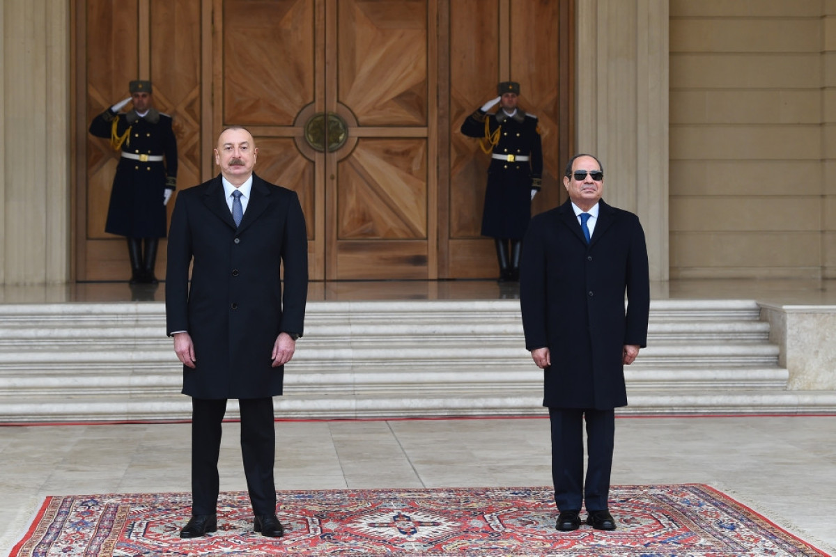В Баку состоялась церемония официальной встречи президента Египта -ФОТО 