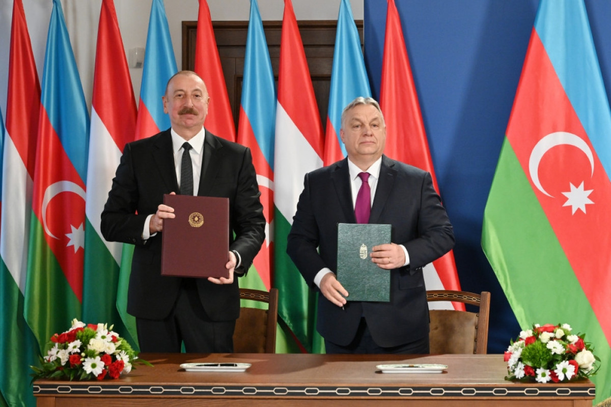 Между Азербайджаном и Венгрией подписано семь документов -ФОТО 