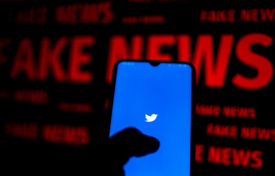 Аккаунты с синей галочкой в Twitter распространяют дезинформацию о войне в Украине - BBC 