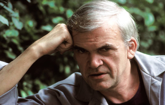 Умер писатель Милан Кундера