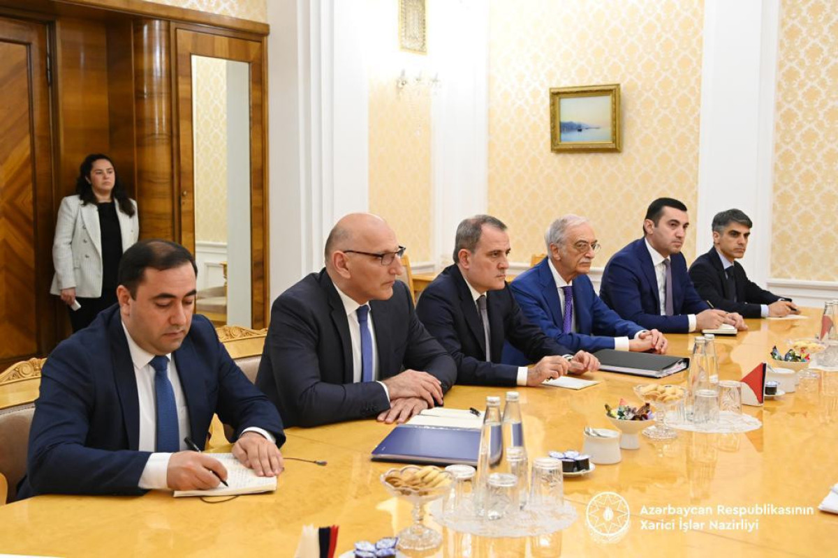 мид азербайджана