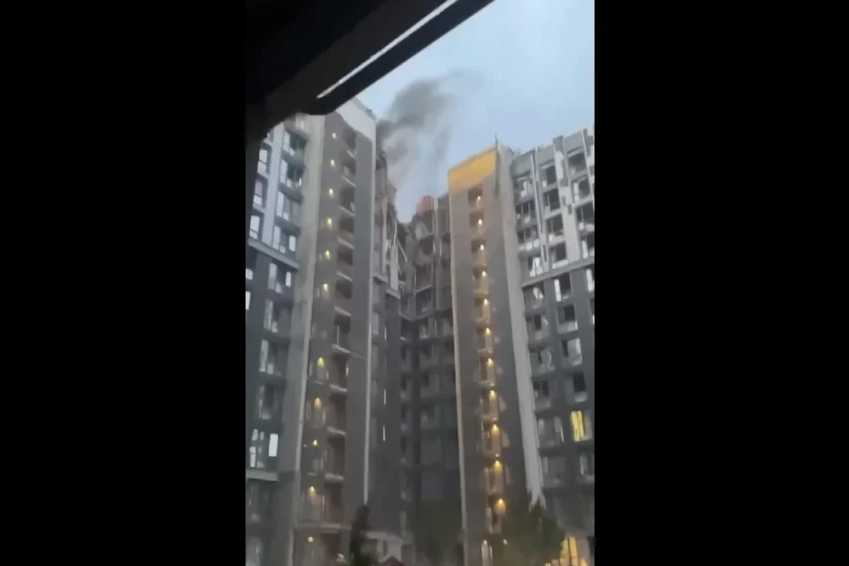 РФ нанесла ракетный удар по многоэтажке в Днепре