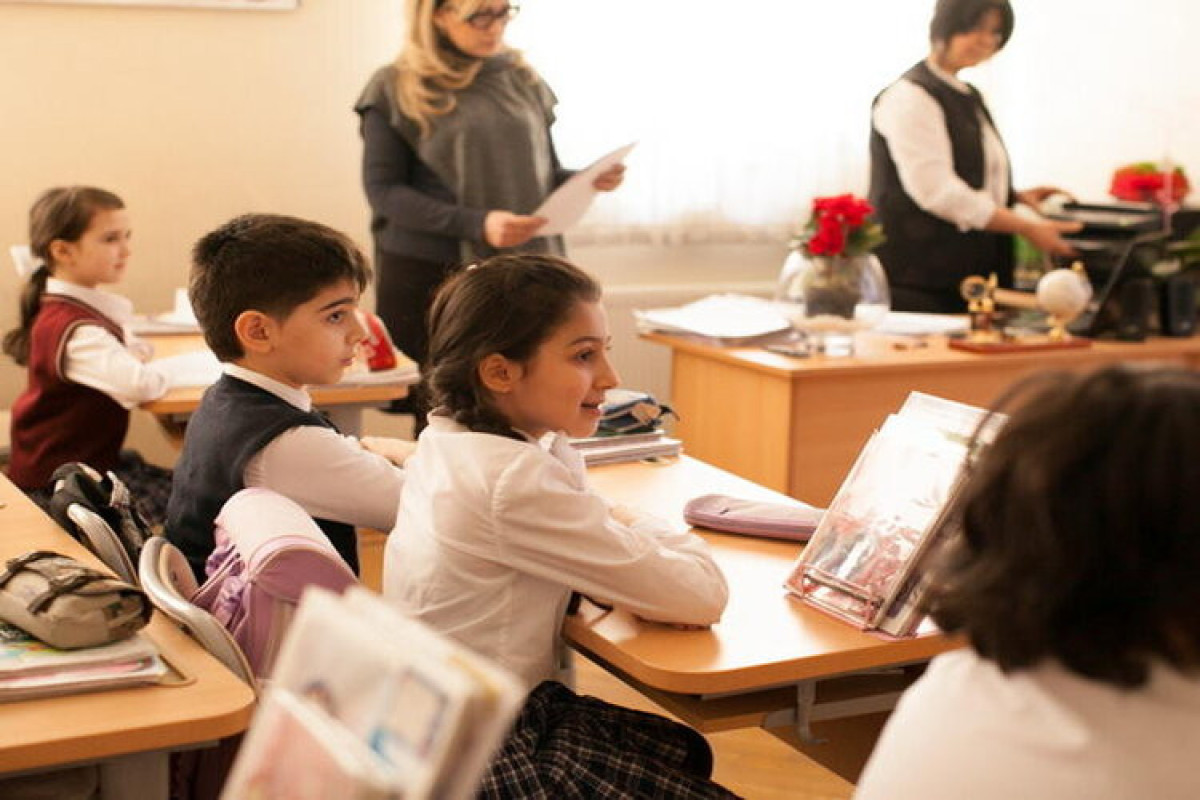 В Азербайджане меняется школьная программа: Минобразования будет представлен новый проект 
