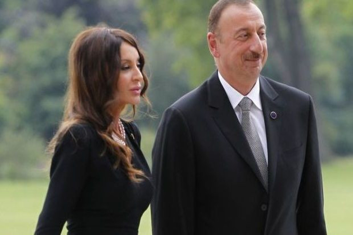 Президент Азербайджана и Первая леди приняли участие в ужине от имени президента Турции