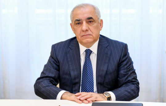 Али Асадов поздравил Джевдета Йылмаза с назначением на пост вице-президента Турции