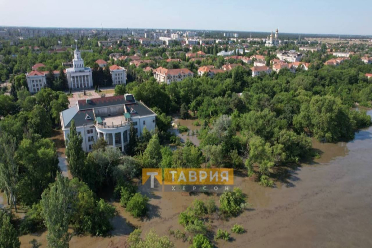 В Украине взорвана дамба Каховской ГЭС: в Херсон стремительно прибывает вода, есть угроза для ЗАЭС-ВИДЕО -ОБНОВЛЕНО 