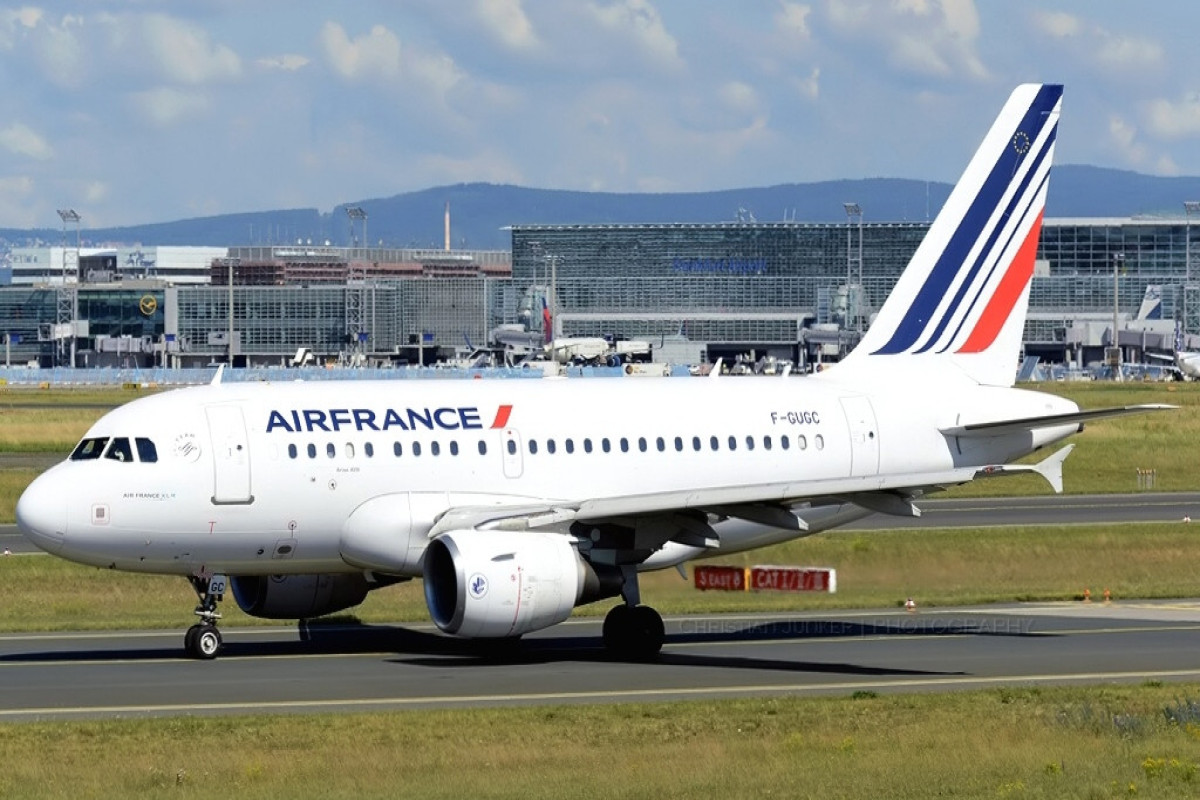 Президент Грузии решила впредь летать французской авиакомпанией