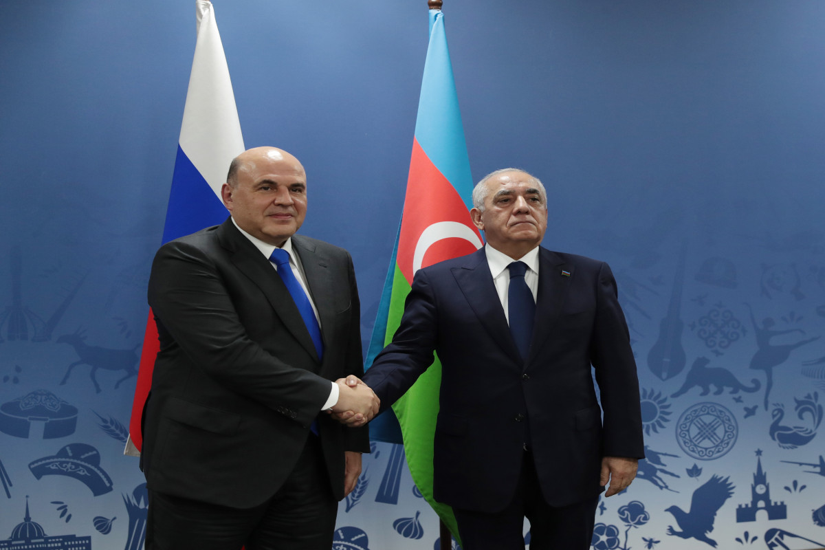 Главы правительств Азербайджана и России встретились в Сочи