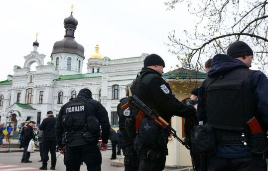 Киев призывает Верховную раду запретить в стране деятельность Украинской православной церкви