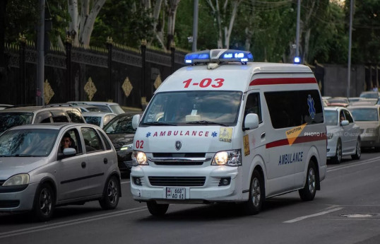 В Ереване произошло крупное ДТП, госпитализированы 10 человек