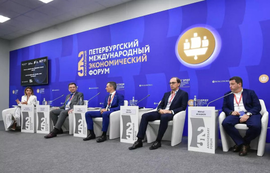 На ПМЭФ отключили мобильный интернет в день выступления Путина