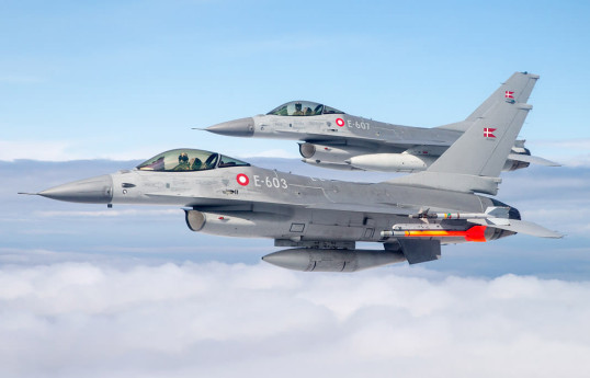Дания готова передать Украине истребители F-16