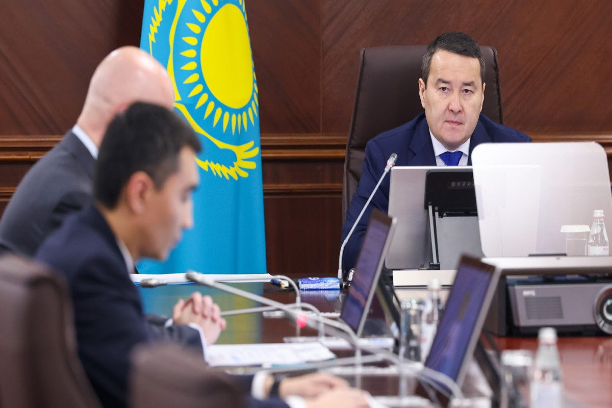 В Казахстане обсудили меры по развитию Транскаспийского транспортного маршрута
