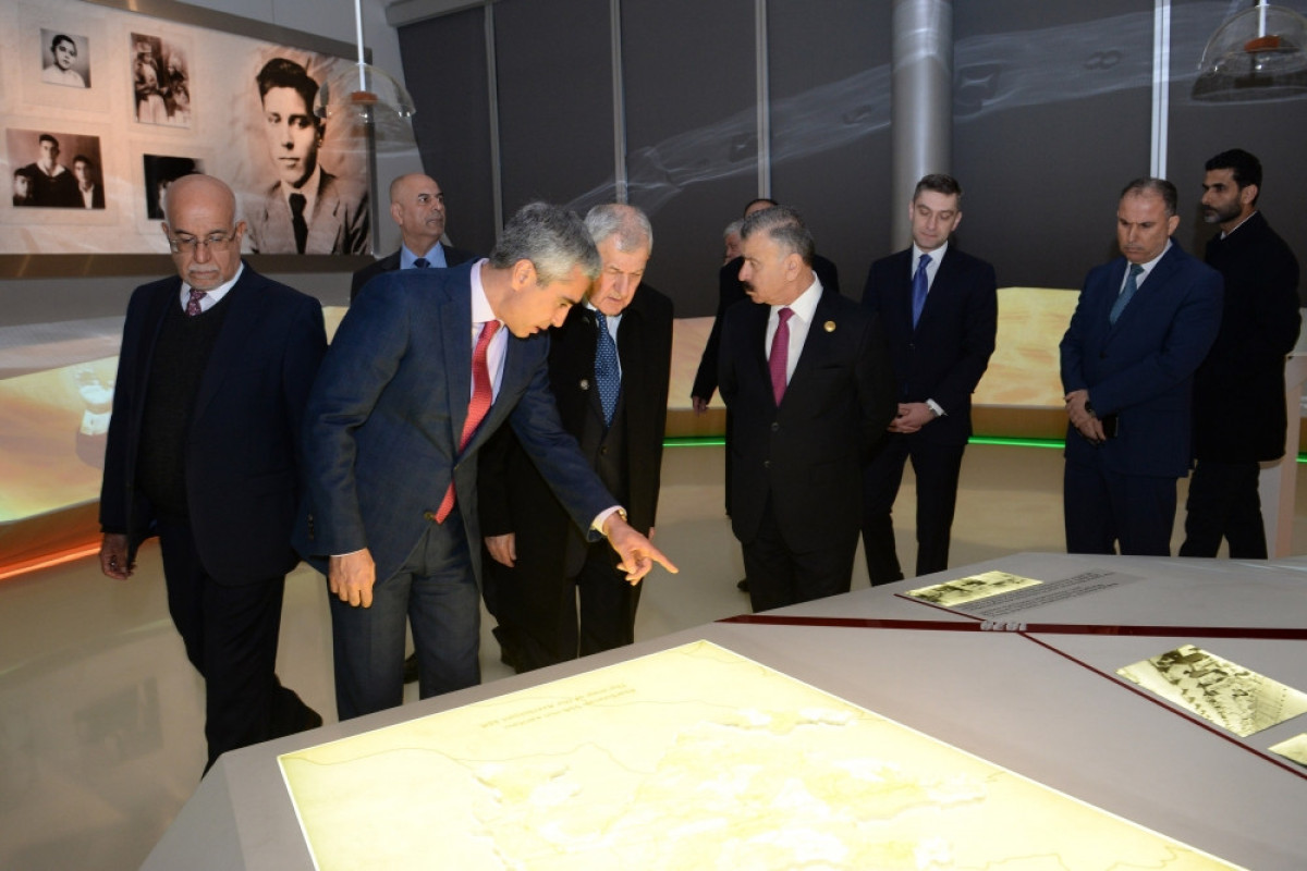 Президент Ирака ознакомился с Центром Гейдара Алиева-ФОТО 