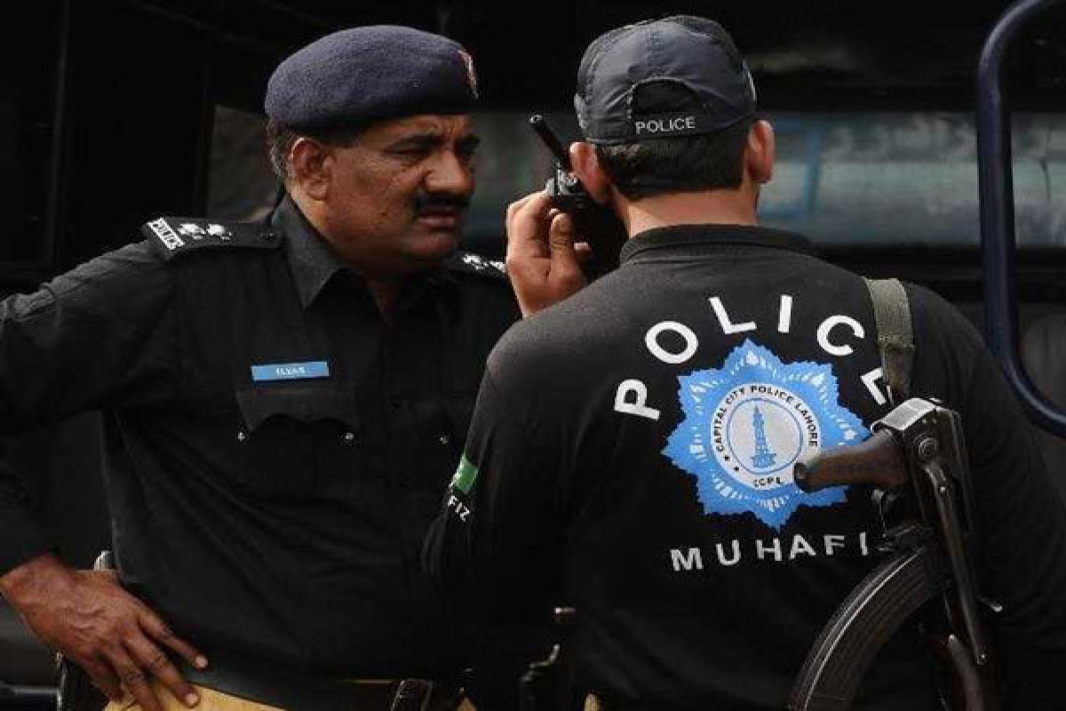 Полиция не нашла бывшего премьера Пакистана в его резиденции