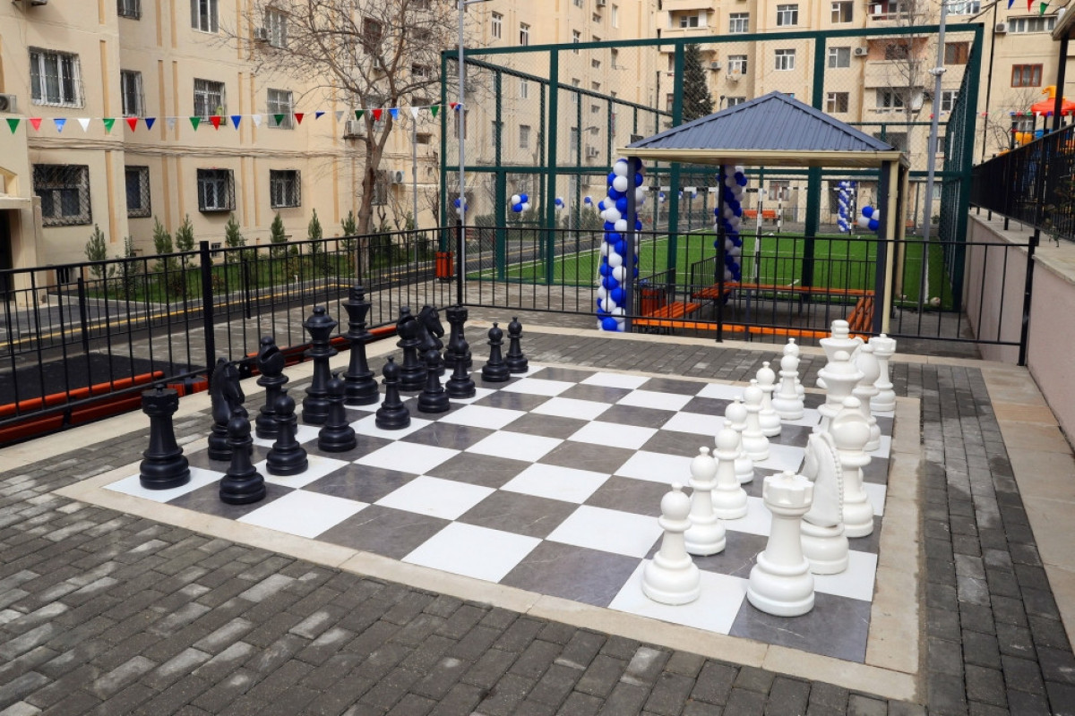 В Баку благоустроен очередной двор в рамках проекта «Наш двор»-ФОТО 