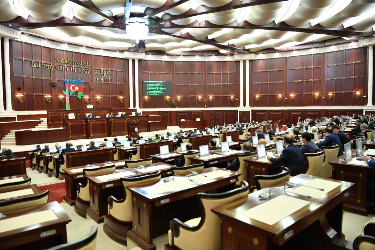 Депутаты: Законопроект «Об электроэнергетике» может создать серьезные проблемы в Азербайджане