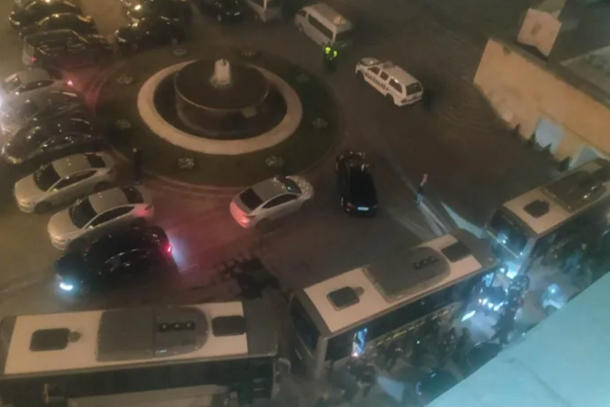 Спецназ применил слезоточивый газ для разгона протестующих у грузинского парламента-ВИДЕО -ОБНОВЛЕНО 