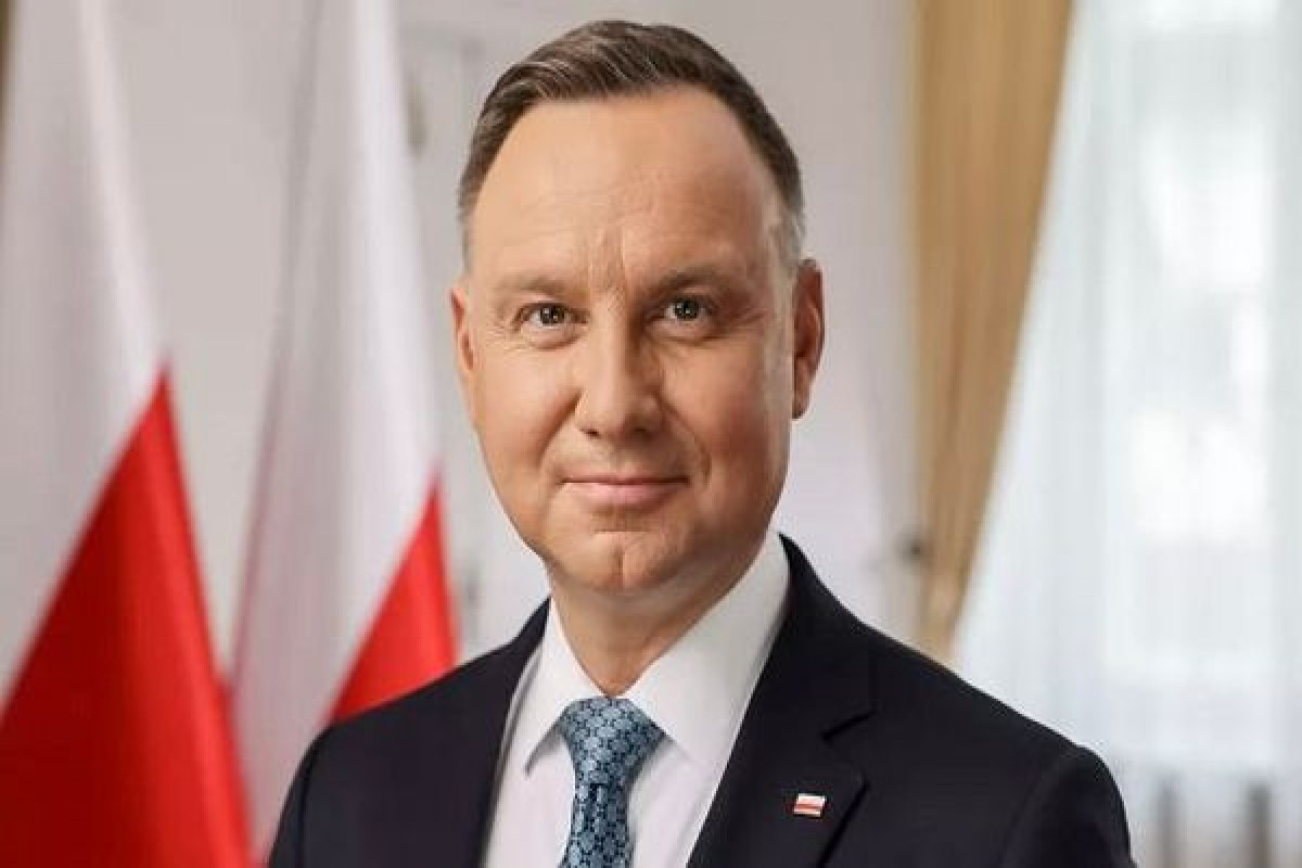 Президент Польши лично попросил Раиси прекратить поставки оружия России