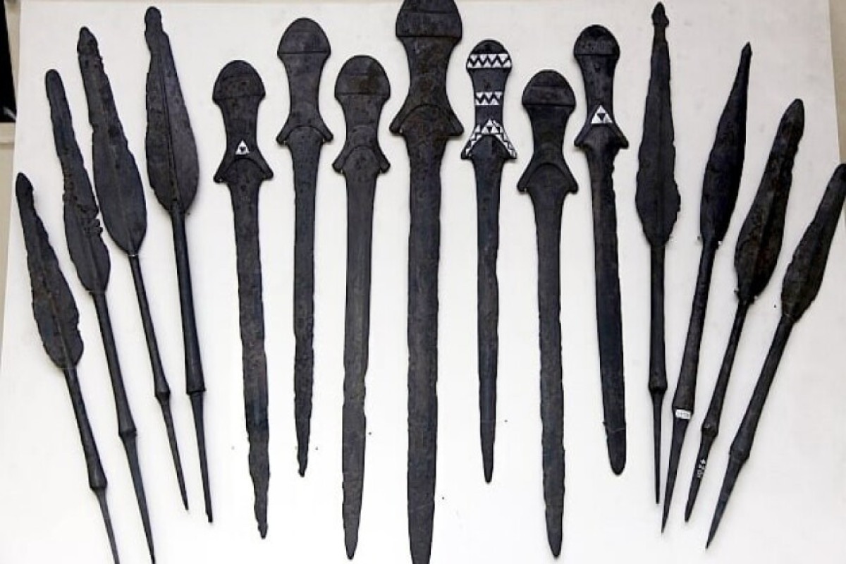 Древнейшие в мире мечи нашли при раскопках в Турции