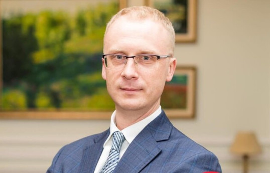 Олег Николенко