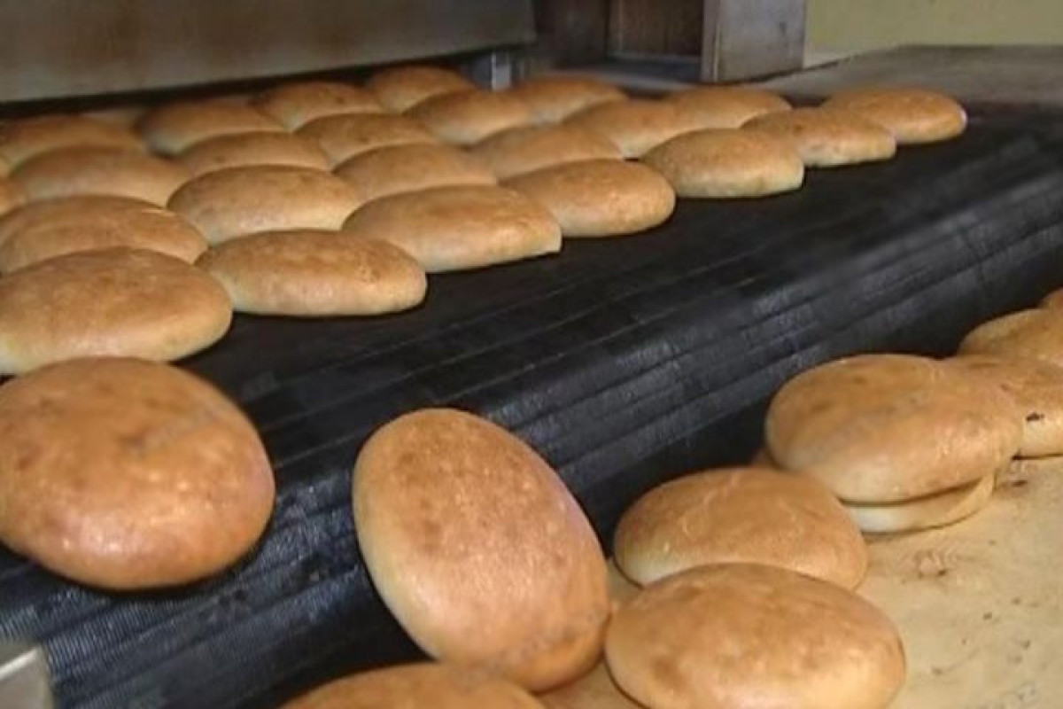 В Азербайджане снизились цены на хлеб и муку - ЗАЯВЛЕНИЕ ГОССЛУЖБЫ 