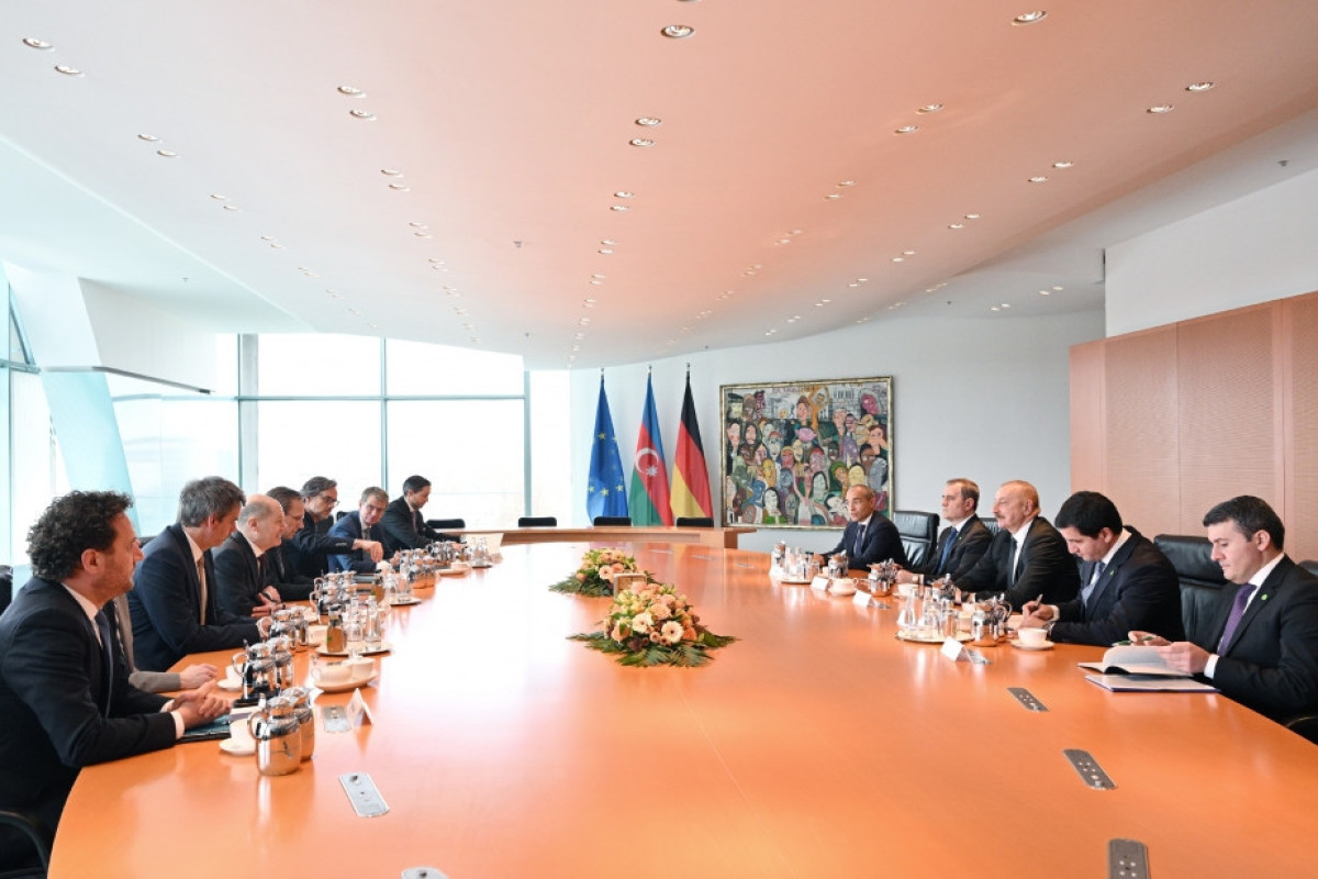 В Берлине состоялась встреча Ильхама Алиева с Олафом Шольцем в расширенном составе-ОБНОВЛЕНО 