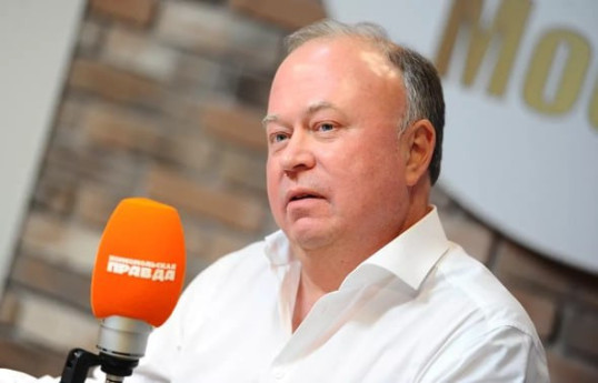 Андрей Караулов