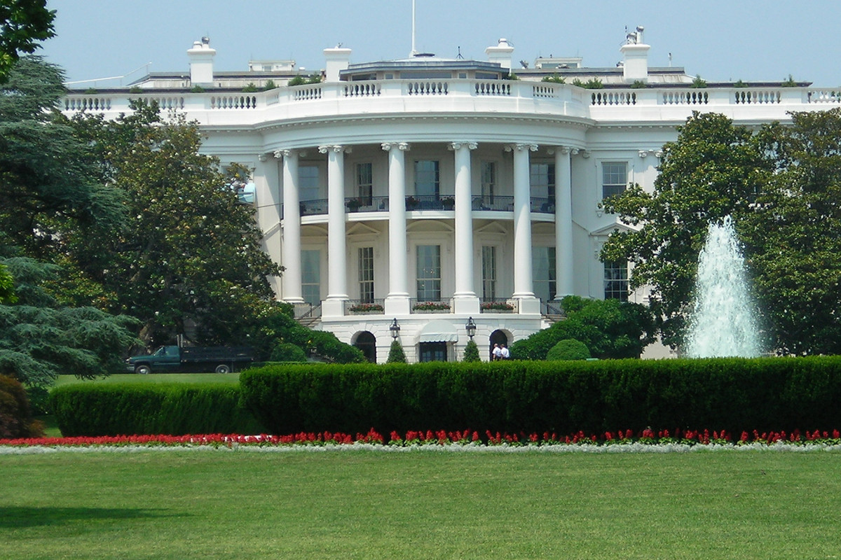 США не будут «говорить за Зеленского» о прекращении огня - Белый дом 