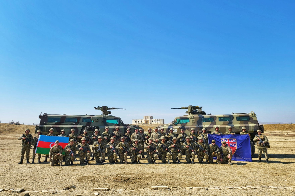 Азербайджанские военнослужащие приняли участие в учениях, организованных Великобританией и Чехией-ФОТО 