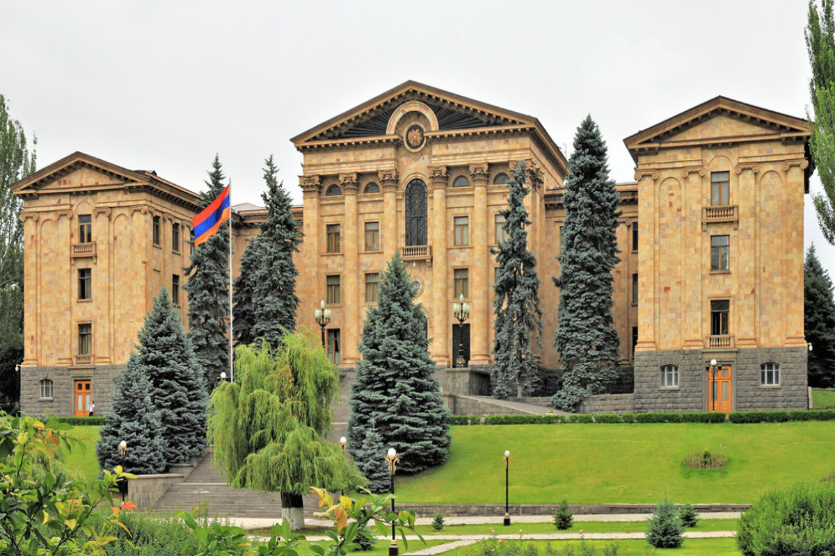 Армения присоединилась к странам, которые выступают за арест Путина по ордеру из Гааги