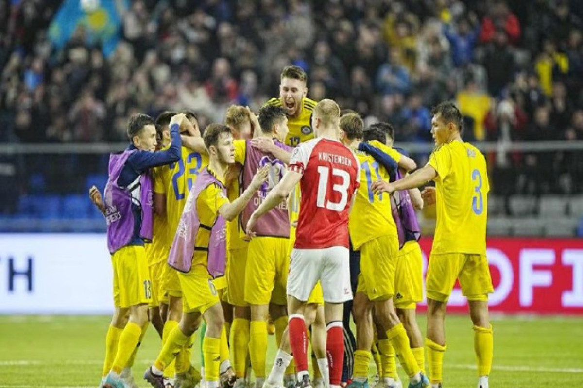 Сборная Казахстана победила датчан в отборе на ЧЕ, отыгравшись со счета 0:2