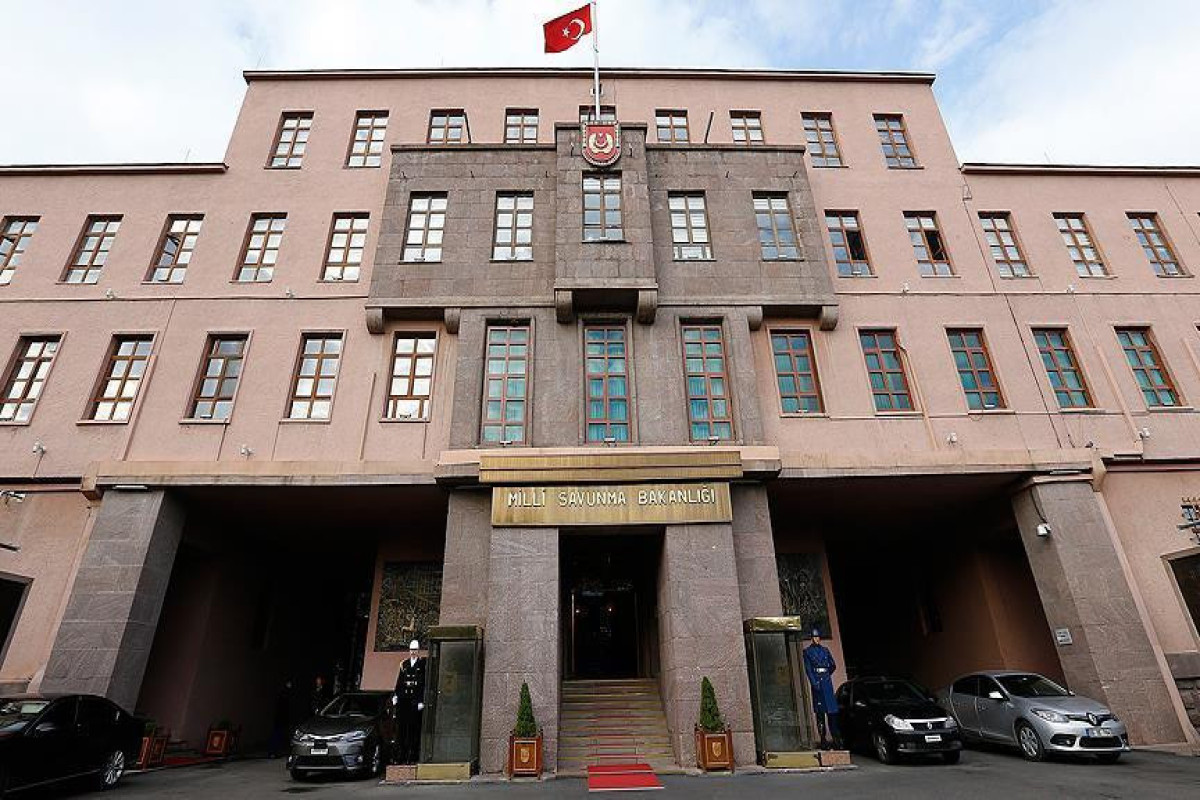 Минобороны Турции осудила принятие террористов PKK/YPG во французском парламенте