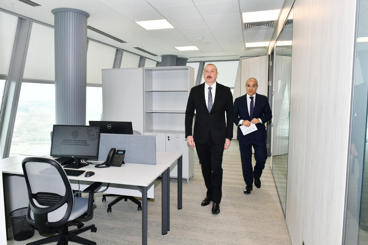 Ильхам Алиев принял участие в открытии нового административного здания Государственной службы по вопросам имущества-ФОТО 