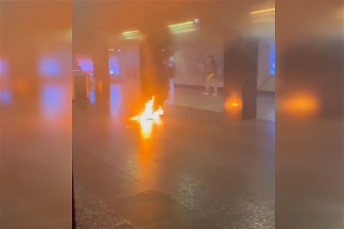 В Бакинском метрополитене прокомментировали ЧП с возгоранием