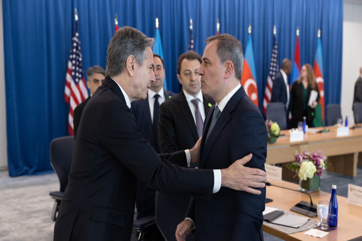 Блинкен прокомментировал мирные переговоры глав МИД Азербайджана и Армении в Вашингтоне -ФОТО 