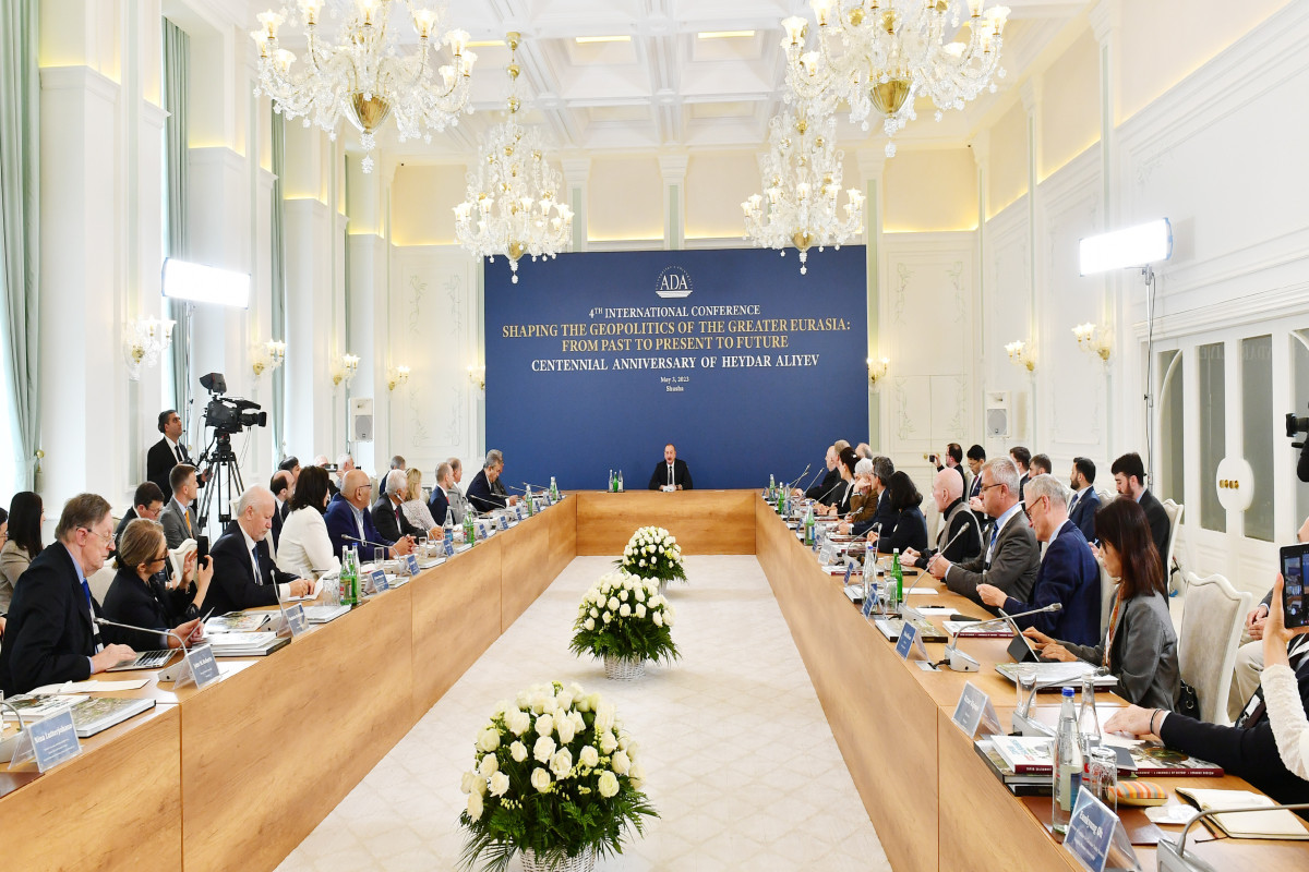 Ильхам Алиев принимает участие в международной конференции в Шуше-ФОТО 