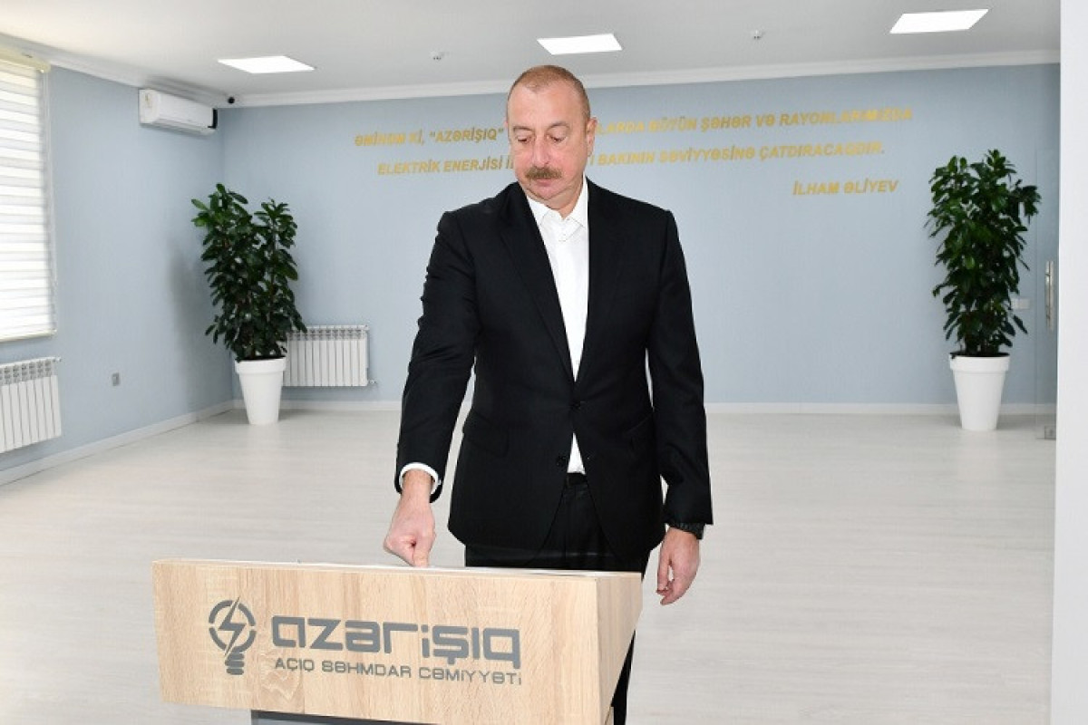 Президент Ильхам Алиев и первая леди приняли участие на нескольких церемониях открытия и закладки фундамента в Шуше-ФОТО 