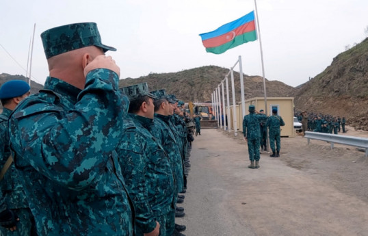Распространились новые кадры прохождения армянских жителей Карабаха и машины скорой помощи через КПП в Лачинском районе  -ВИДЕО 