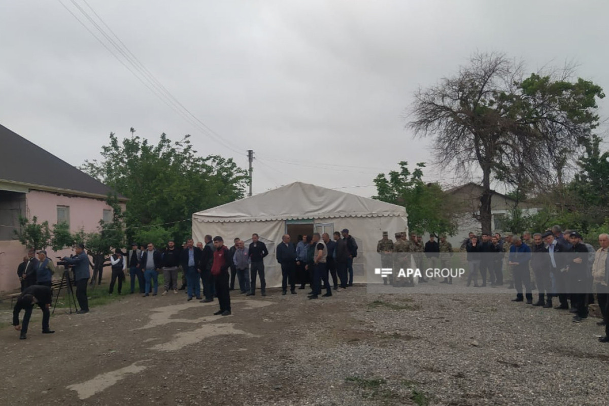 В Агстафе простились с погибшим военнослужащим азербайджанской армии
-ФОТО -ОБНОВЛЕНО 