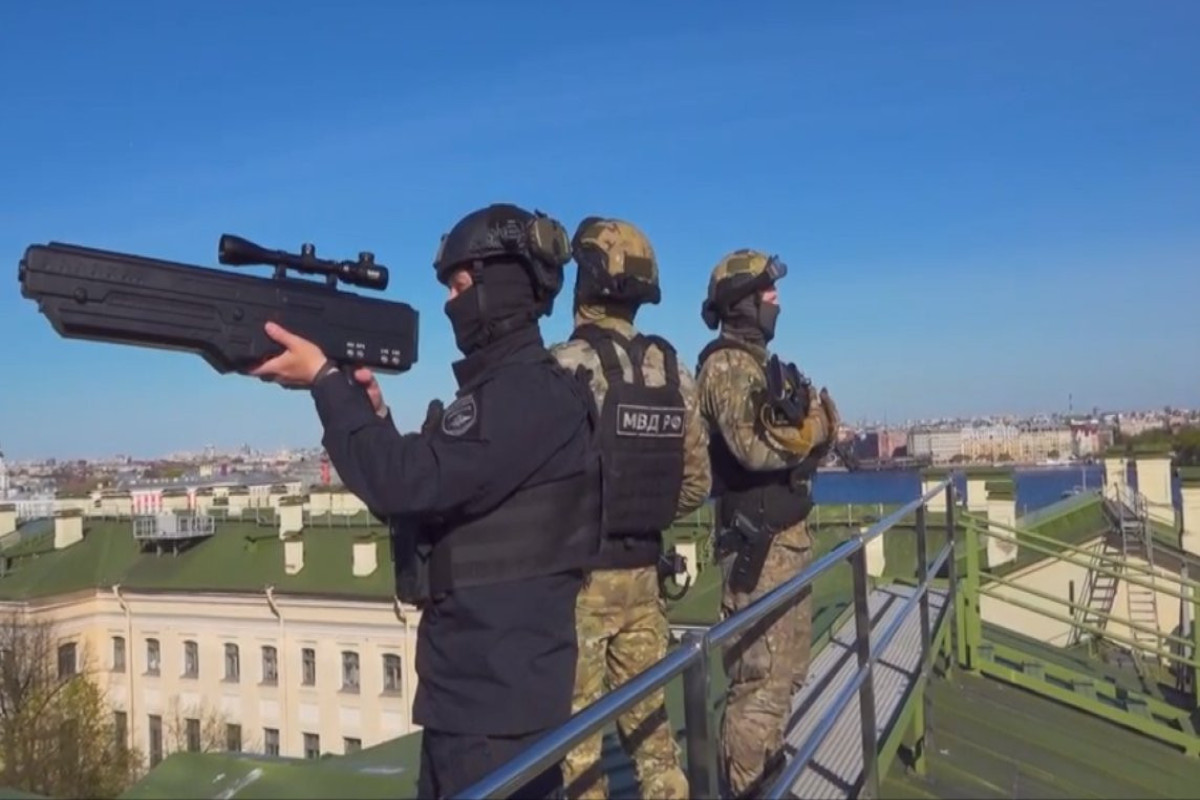 Российская полиция будет следить и за порядком на небе