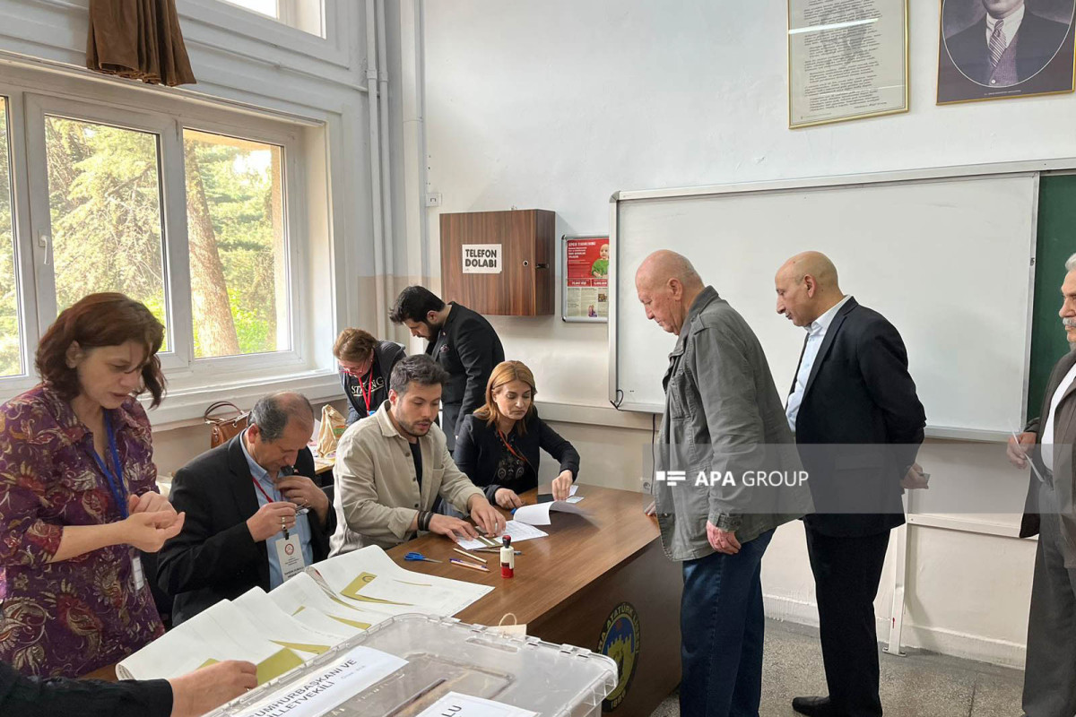 В Турции началось голосование на президентских и парламентских выборах