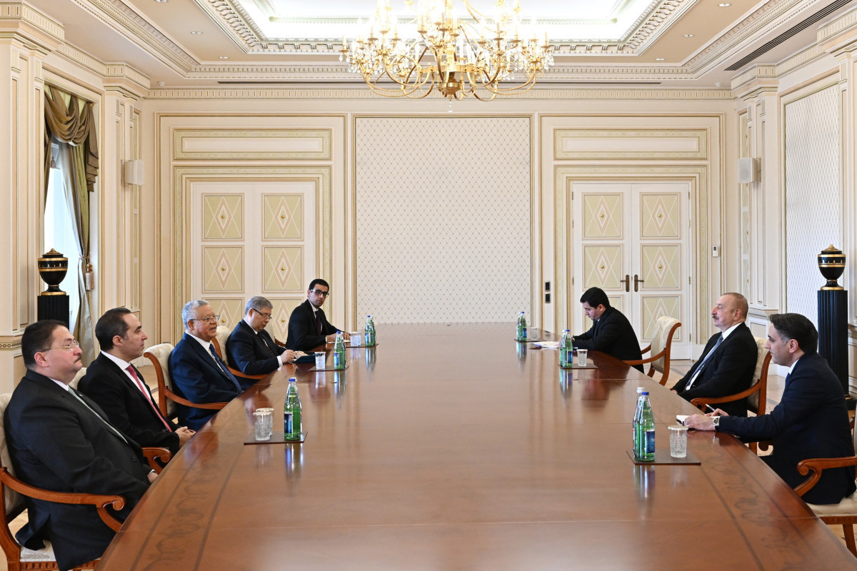 Президент Азербайджана принял председателя Палаты представителей парламента Египта