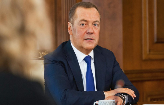Дмитрий Медведев
