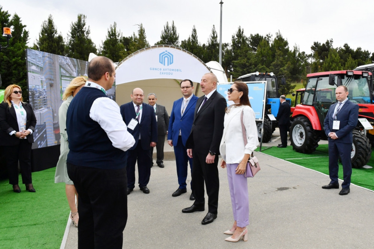 Президент Азербайджана и первая леди ознакомились с выставками Caspian Agro и InterFood Azerbaijan-ФОТО 