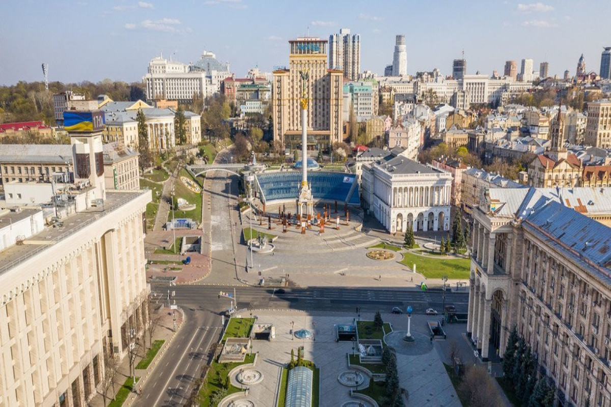 В Киеве переименовали связанных с Россией 26 объектов