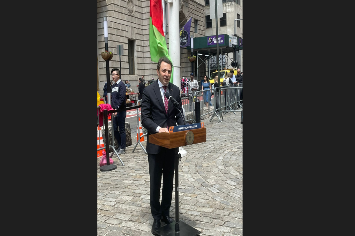 В Нью-Йорке по случаю Дня Независимости поднят флаг Азербайджана-ФОТО 