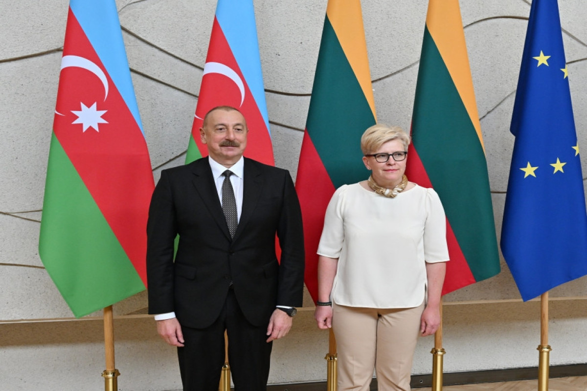 В Вильнюсе состоялась встреча Президента Ильхама Алиева с премьер-министром Литвы
-ФОТО 